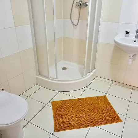 Apartman Na Odborarov